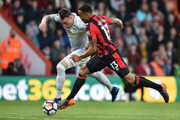 钢铁防线 钢铁防线