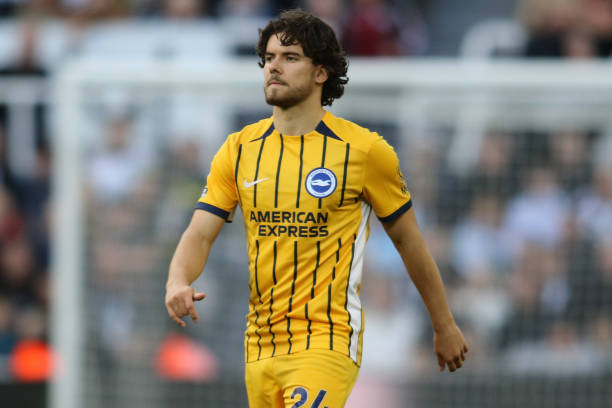 越的表现 越的表现