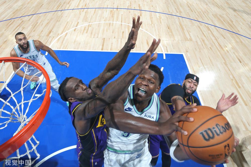 层出不穷的 层出不穷的